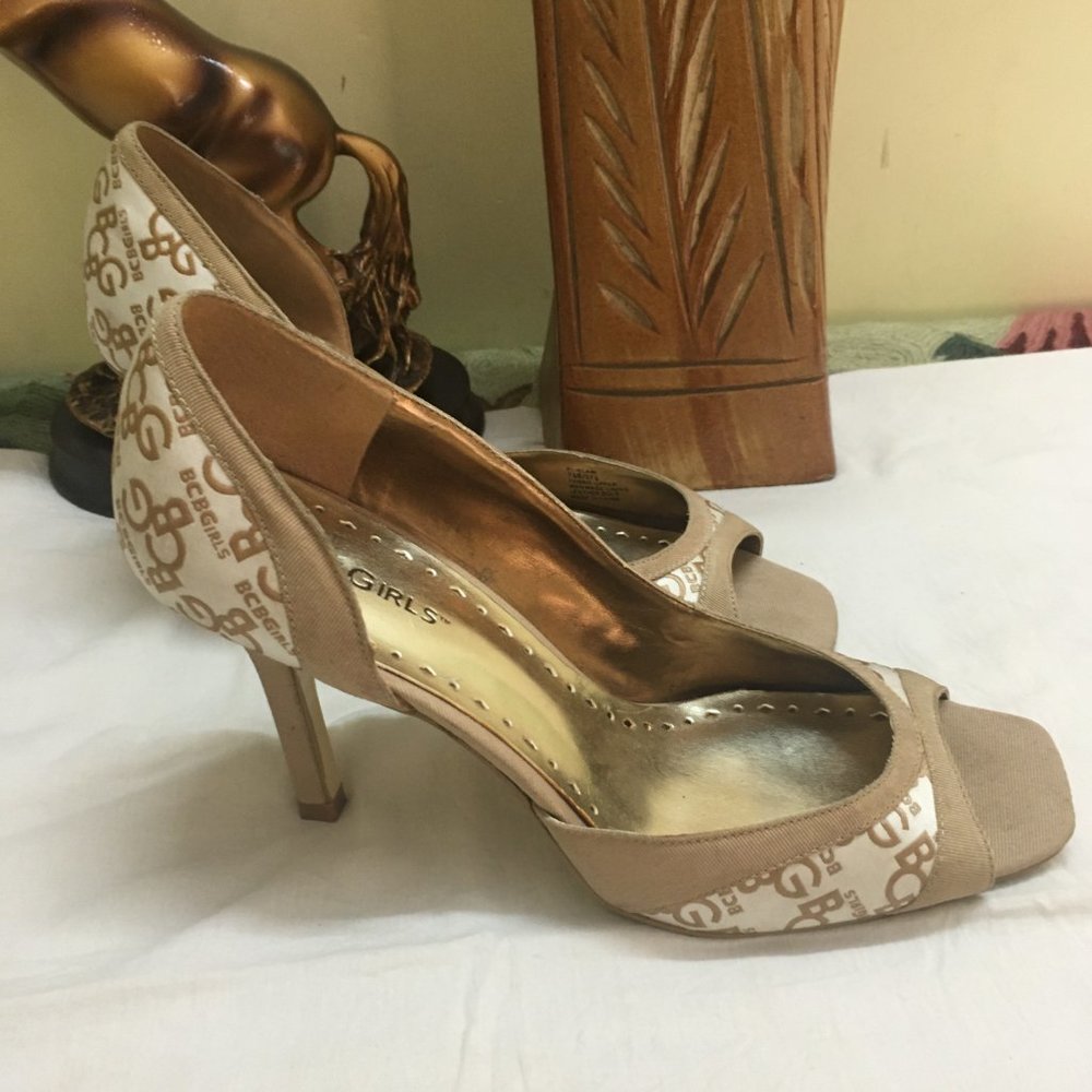 Unused BCBGirls Elani Peep Toe Heels - Picture 1 of 15